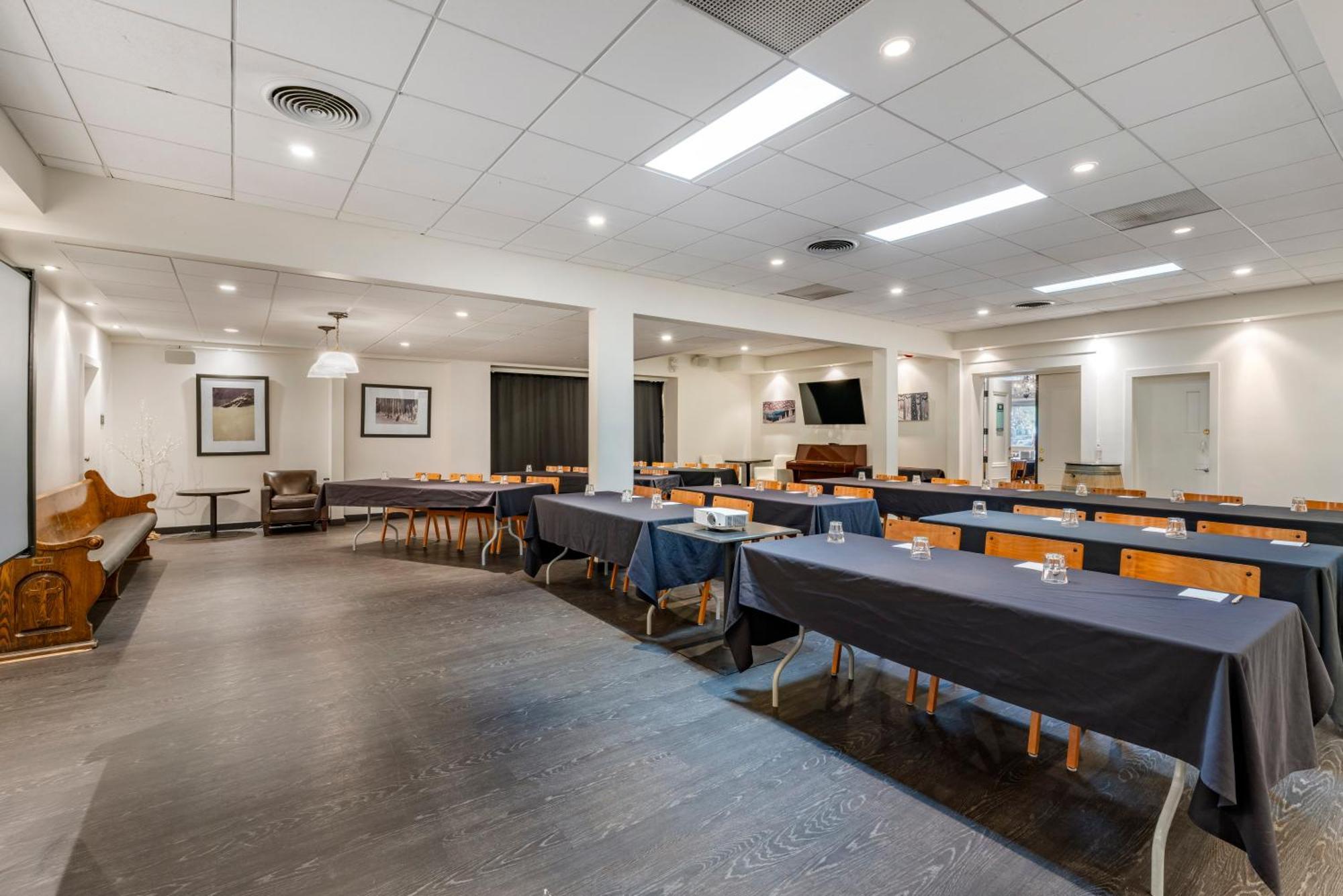 Regent Hotel Revelstoke Εξωτερικό φωτογραφία